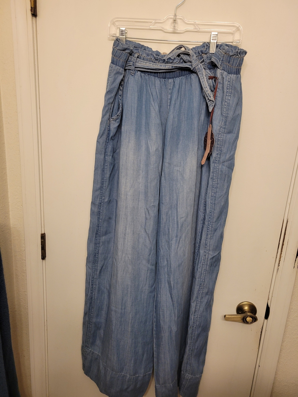 Jeans Subcategory Identification - Picture 3 of 4
